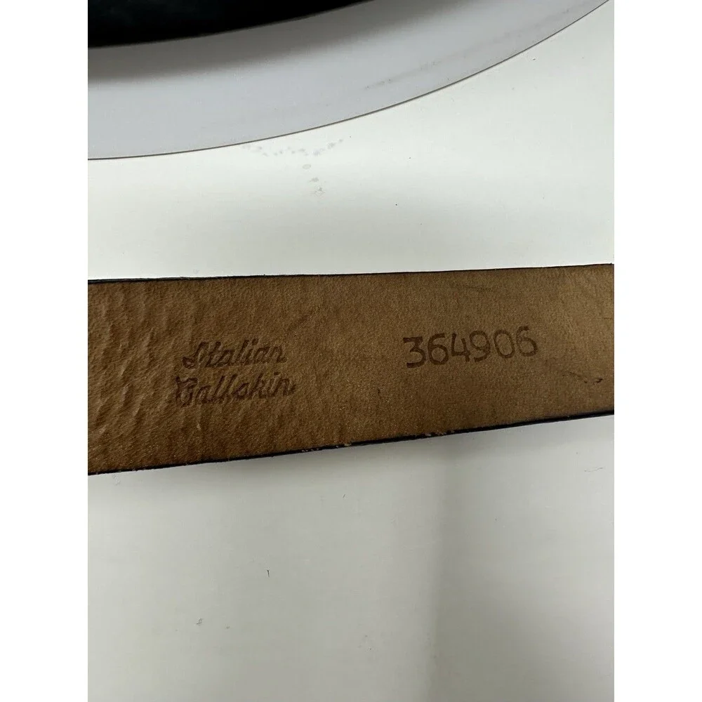 Vintage  rustic brown leather belt tarnished silver color   buckle‎ size30